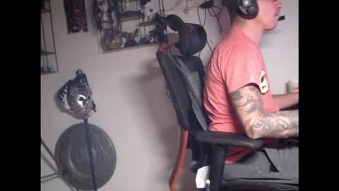 Snapshot of hotkinkytat chatting on 11-15-25, 09:54 hotkinkytat online show from 11-15-25, 09:54