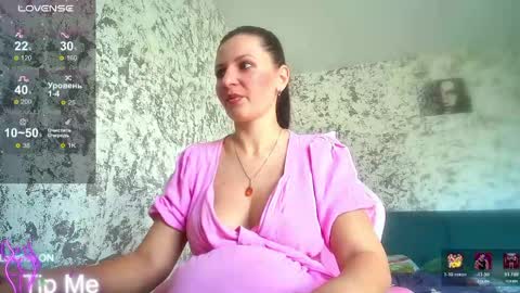 Snapshot of hotkleoo chatting on 04-11-26, 11:47 MistressM online show from 04-11-26, 11:47