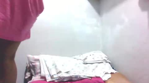 hotlavender online show from 12-02-24, 03:47