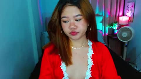 Snapshot of hotlayla_ chatting on 03-01-25, 11:39 Layla online show from 03-01-25, 11:39