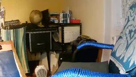 hotleopold online show from 01-03-25, 11:33