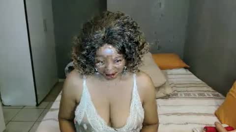 hotlilya online show from 10-20-25, 07:42