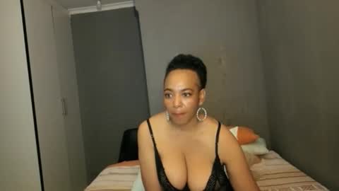 hotlilya online show from 02-13-26, 05:53