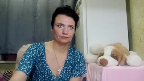 hotmamaqueen234 online show from 03-17-26, 01:32