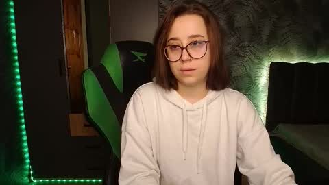 Snapshot of hotmariella chatting on 02-21-25, 10:17 hotmariella online show from 02-21-25, 10:17