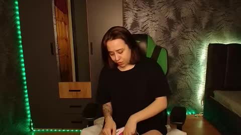 Snapshot of hotmariella chatting on 02-22-25, 03:01 hotmariella online show from 02-22-25, 03:01