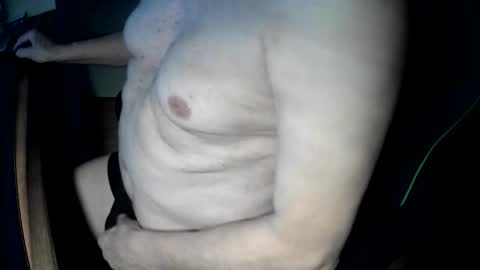 hotmassage50 online show from 10-18-25, 03:24