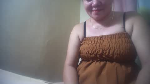 Snapshot of hotmatureladyxxx chatting on 11-25-25, 11:10 hotmatureladyxxx online show from 11-25-25, 11:10