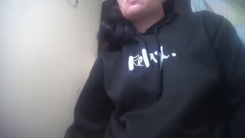 Snapshot of hotmatureladyxxx chatting on 12-18-25, 05:41 hotmatureladyxxx online show from 12-18-25, 05:41