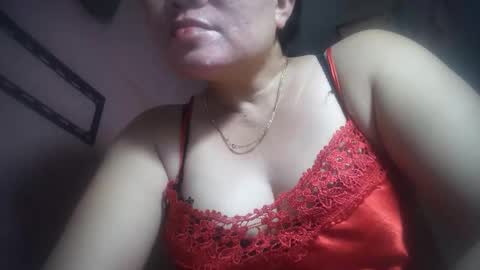 Snapshot of hotmatureladyxxx chatting on 01-08-26, 10:39 hotmatureladyxxx online show from 01-08-26, 10:39