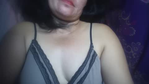 Snapshot of hotmatureladyxxx chatting on 04-11-26, 10:25 hotmatureladyxxx online show from 04-11-26, 10:25