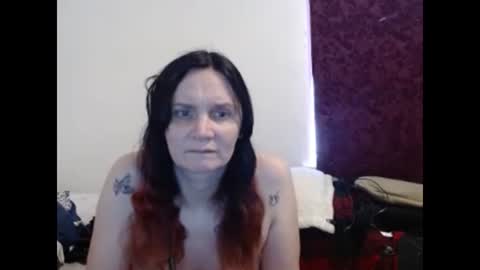 hotmodel1984 online show from 12-02-24, 06:43