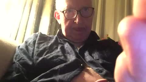 Snapshot of hotmuff99 chatting on 12-30-24, 10:34 hotmuff99 online show from 12-30-24, 10:34