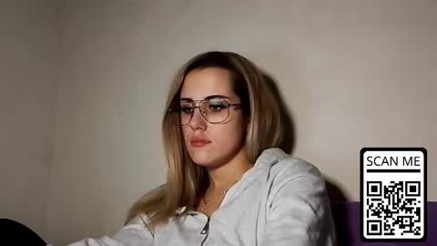 hotmusex online show from 12-20-25, 04:03