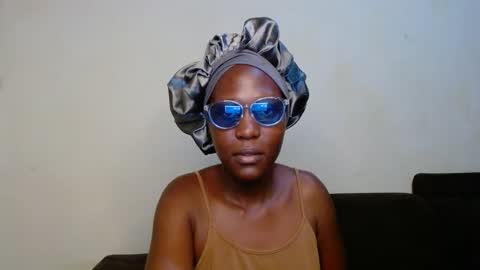 Rose online show from 10-21-25, 09:37