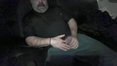 hotnriv13 online show from 03-01-25, 08:53