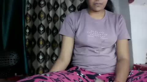 Snapshot of hotnsweetindian chatting on 12-12-24, 02:55 lola online show from 12-12-24, 02:55