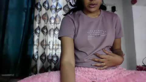 Snapshot of hotnsweetindian chatting on 01-04-25, 08:49 lola online show from 01-04-25, 08:49