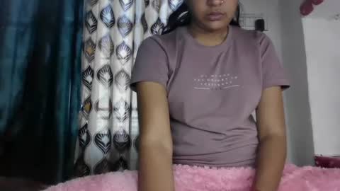 Snapshot of hotnsweetindian chatting on 01-09-25, 08:55 lola online show from 01-09-25, 08:55