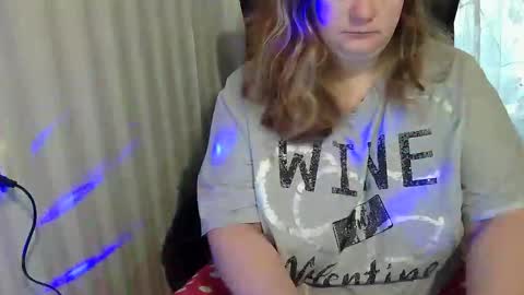 Snapshot of hotpanthers chatting on 10-18-25, 06:58 hotpanthers online show from 10-18-25, 06:58