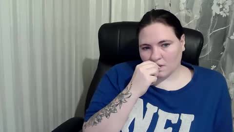 Snapshot of hotpanthers chatting on 10-22-25, 07:13 hotpanthers online show from 10-22-25, 07:13