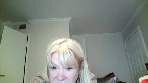 hotpepperose online show from 12-23-24, 02:17
