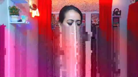 Snapshot of hotpinay_mira chatting on 12-20-25, 10:22 hotpinay_mira online show from 12-20-25, 10:22