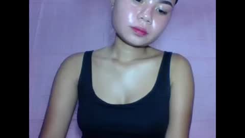 hotpink4u online show from 10-27-25, 11:36