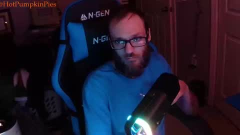 Snapshot of hotpumpkinpies chatting on 12-30-24, 03:36 hotpumpkinpies online show from 12-30-24, 03:36