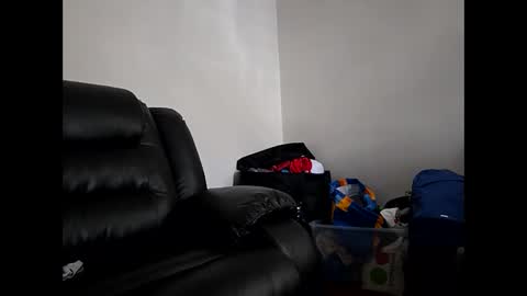 Snapshot of hotrox6942 chatting on 04-03-26, 06:28 hotrox6942 online show from 04-03-26, 06:28