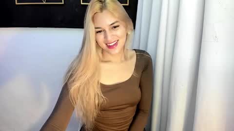 STELLA online show from 10-13-25, 09:04