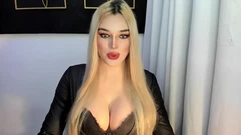 STELLA online show from 11-15-25, 11:40