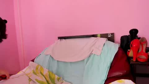 Monica online show from 10-20-25, 06:36