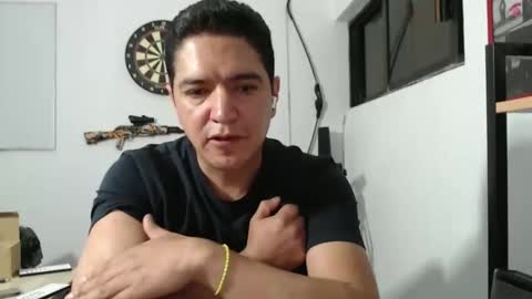 Snapshot of hott_mexican chatting on 10-21-25, 02:12 YAYO online show from 10-21-25, 02:12