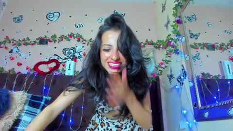 HottCandy21 online show from 02-25-25, 07:03