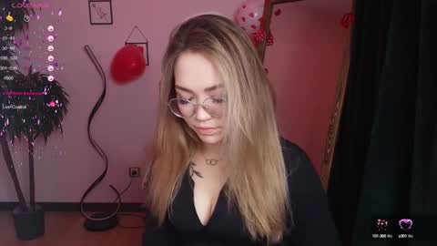 hello Im Eva online show from 02-04-25, 02:17