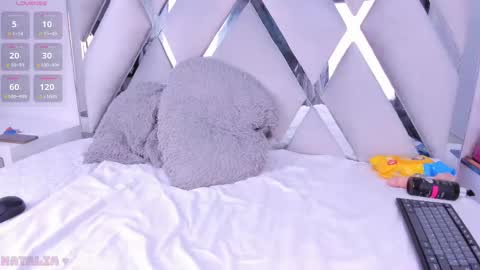 Snapshot of hottest_mature chatting on 03-11-25, 03:16 Natalia online show from 03-11-25, 03:16