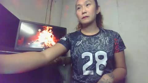 Snapshot of hottestkera69 chatting on 11-05-25, 03:50 kera online show from 11-05-25, 03:50