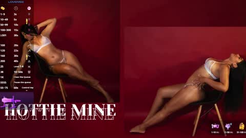 Snapshot of hottie_mine_ chatting on 02-01-25, 10:44 2pm - 9pm GMT-5 online show from 02-01-25, 10:44