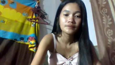 hottie_ptite online show from 12-22-25, 12:13