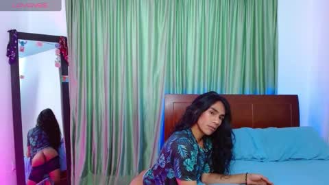 Snapshot of hottieboycrazy chatting on 01-28-25, 10:56 stiven online show from 01-28-25, 10:56