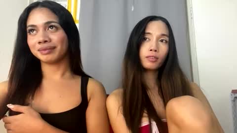 Snapshot of hottiescummerx chatting on 10-18-25, 07:14 N I C A online show from 10-18-25, 07:14