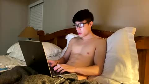 hottiewithabody101 online show from 09-11-25, 03:45