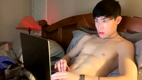 hottiewithabody101 online show from 04-01-26, 01:41