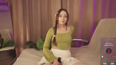 Snapshot of hottpeachh chatting on 10-16-25, 05:25 hottpeachh online show from 10-16-25, 05:25