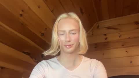 HotTransGirlie online show from 11-19-25, 11:43