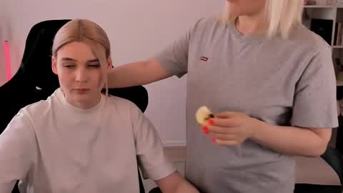 Snapshot of hottyblonds chatting on 03-10-25, 10:15 Nessie and Jessie online show from 03-10-25, 10:15