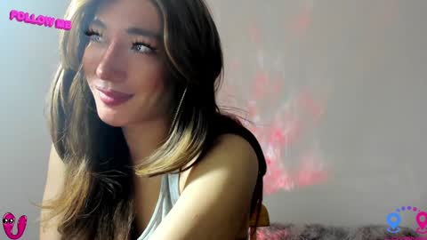crishinahotty online show from 01-19-25, 11:45