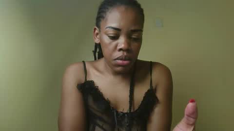 Hottykiki online show from 10-04-25, 12:41