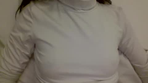 Hotwixx online show from 12-19-24, 12:13